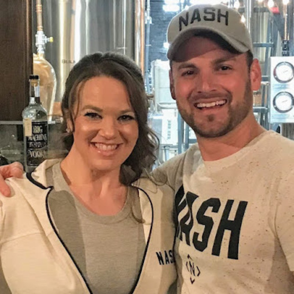 Profile Picture of Stephanie Ijams (@sijams316) on Poshmark