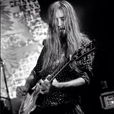 Profile Picture of Max Gibson (@Max___Gibson) on Twitter