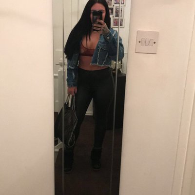 Profile Picture of Casey Alice (@CaseyAlice5) on Twitter