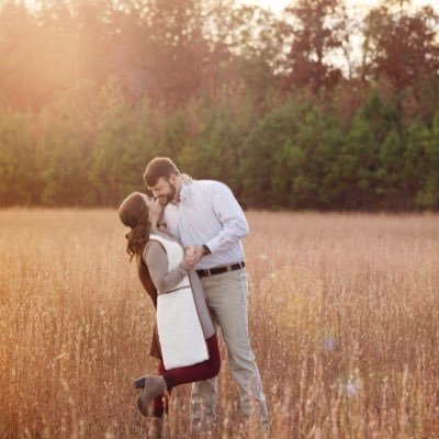 Profile Picture of Anna-Catherine Blevins (@annacatherine_g) on Twitter