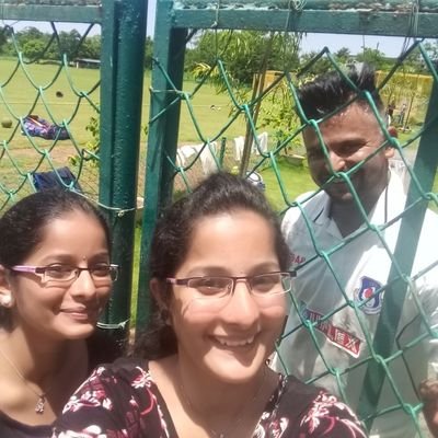 Profile Picture of Gayathri❤Raina (@gayathri170) on Twitter