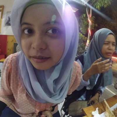 Profile Picture of Lucky Girl (@Lintang_Resita) on Twitter
