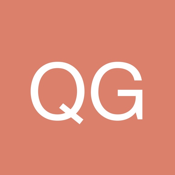 Quinn Greer - Poshmark Profile Picture of Quinn Greer (@quinn_greer) on Poshmark