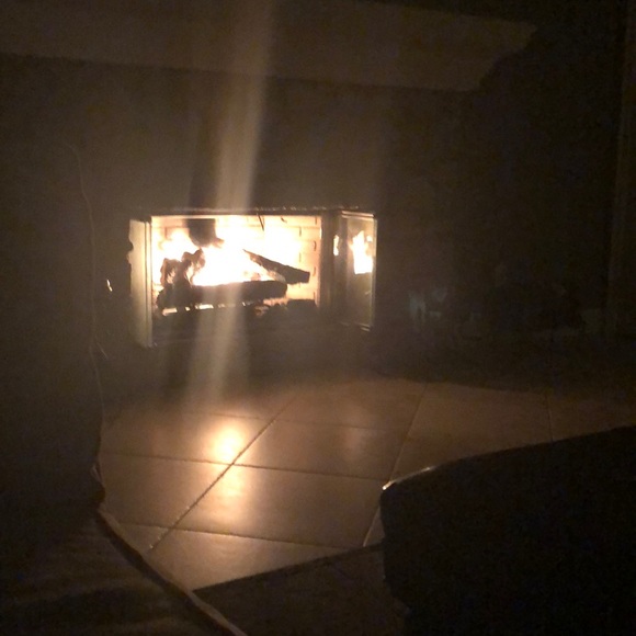 Profile Picture of Ray Castro (@raycastro11) on Poshmark