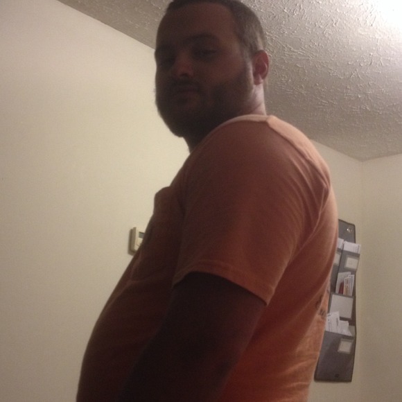 Profile Picture of Gary Stapleton (@garymack) on Poshmark