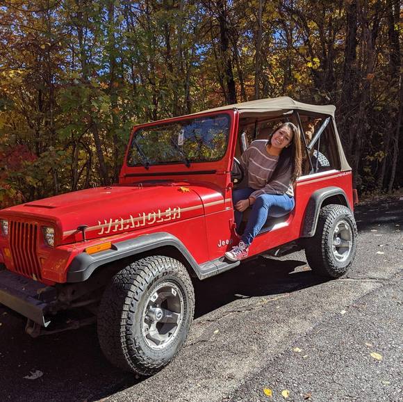 Profile Picture of Miranda Birchard (@mkb261) on Poshmark