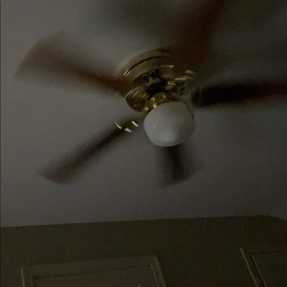 Profile Picture of Jonathan Graham (@jonathangrah136) on Poshmark