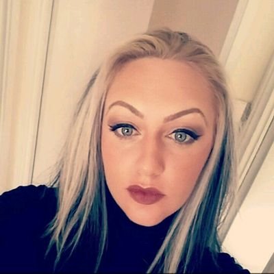 Profile Picture of Aisha Wallace (@Aisha0209) on Twitter