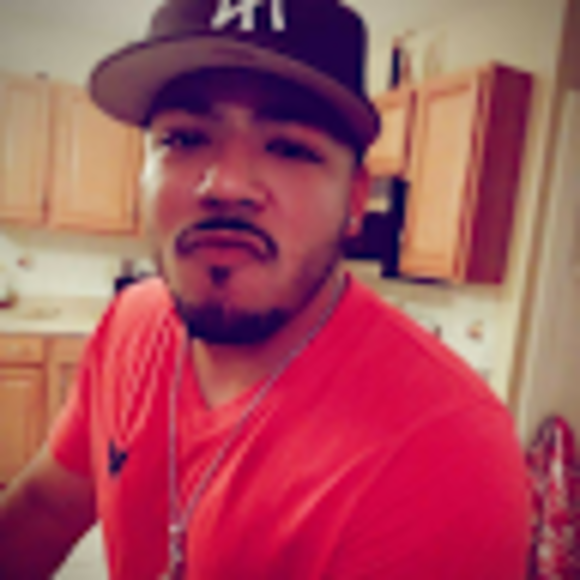 Profile Picture of Adam Bermudez (@adambermudez11) on Poshmark