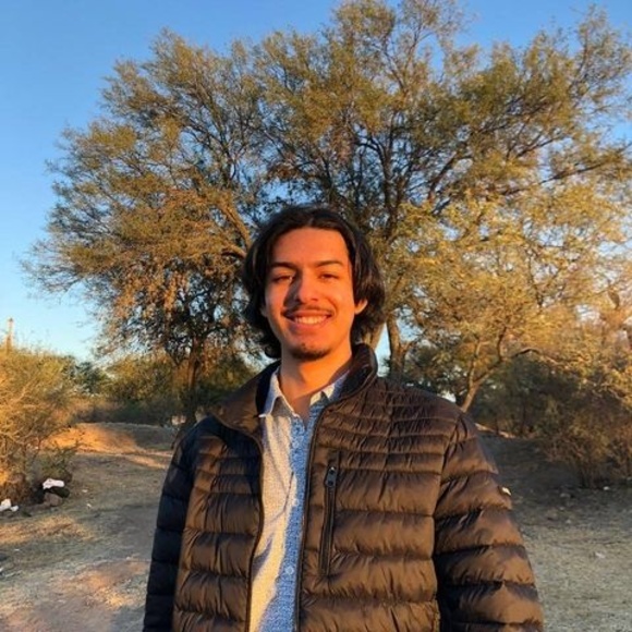 Profile Picture of Fabio Perez (@fabioperez370) on Poshmark