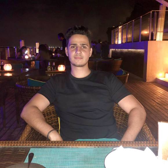 Profile Picture of Omeed Hakimianpour (@omeedh911) on Poshmark