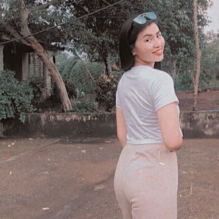 Profile Picture of ROXANNE (@roxanneejoy) on Tiktok