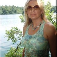 Profile Picture of Dawn Blocker (@dawnsydney) on Pinterest