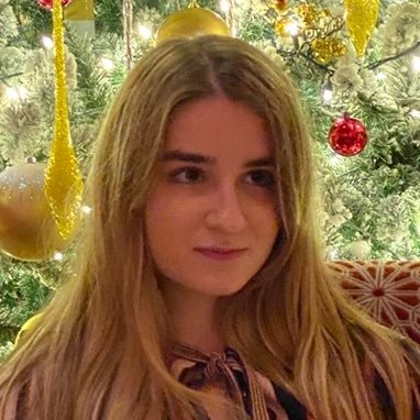 Profile Picture of Lucy Nasibyan (@lucy_nasibyan) on Twitter