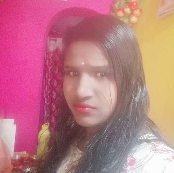 Profile Picture of Sarasu Sarasu (@sarasu009686) on Poshmark