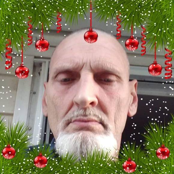 Profile Picture of Jeff Graves (@jeffgraves67) on Poshmark