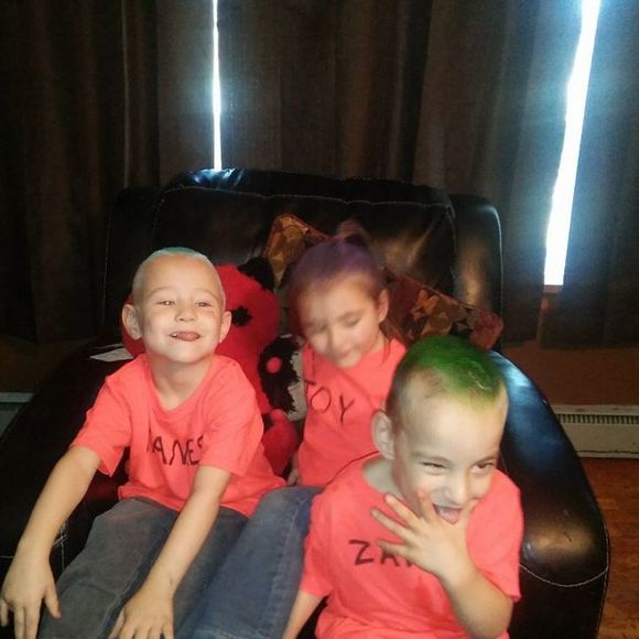 Profile Picture of Mannie Quire (@mannieq) on Poshmark