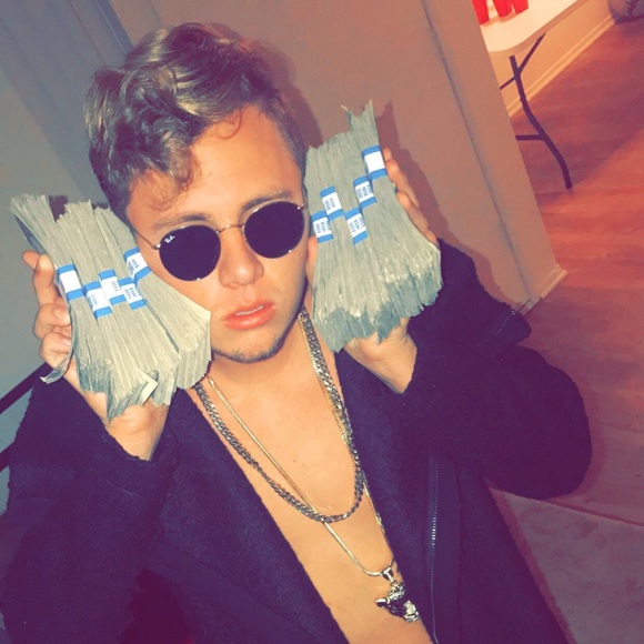 Profile Picture of Kyle Cetti (@cettiwap) on Poshmark