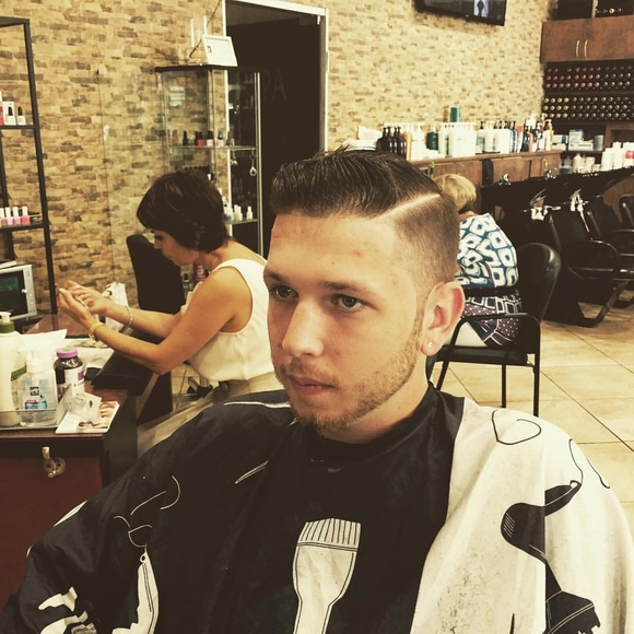 Profile Picture of Steven Lyubomirsky (@slmtis239) on Poshmark