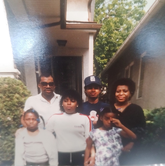 Profile Picture of Gregory Maxwell (@maxwellgdm) on Poshmark