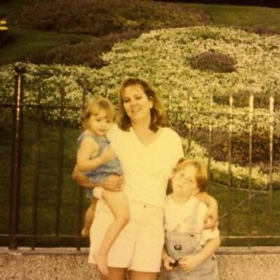 Profile Picture of Janet Shearer (@Janizna) on Twitter