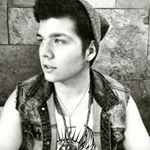 Profile Picture of Larry Butler (@starry_nightskies) on Instagram