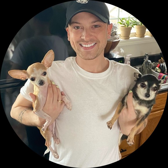 Profile Picture of Brian Pendleton (@brianjamespend) on Poshmark