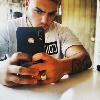 Profile Picture of Angelo Oñate (@angeloexequiel.gabyonate) on Facebook