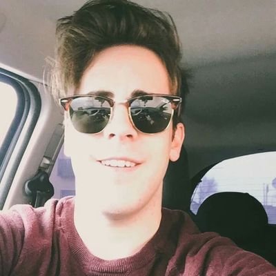 Profile Picture of Miguel Quevedo (@MiguelQuevedo92) on Twitter