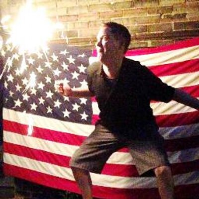 Profile Picture of John Hally (@JHallz10) on Twitter