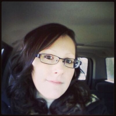 Profile Picture of April Nielsen (@mloajw) on Twitter