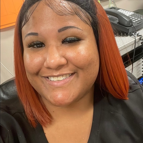 Profile Picture of Shayla Manning (@shaylamanning4) on Poshmark