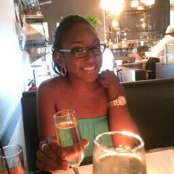 Profile Picture of Celeste Daniel (@celeste_daniel) on Poshmark