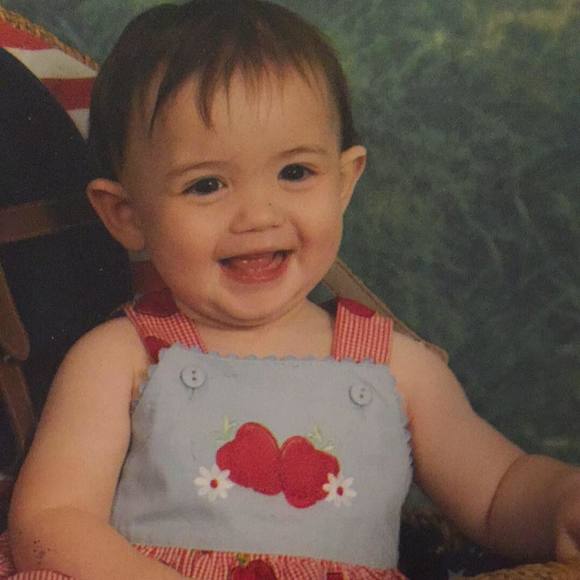 Profile Picture of Briana Kivlin (@brianakivlin) on Poshmark