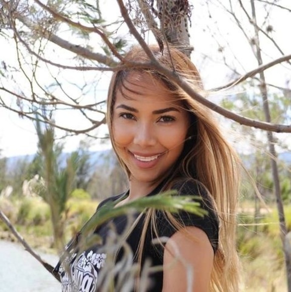 Profile Picture of Tatiana Restrepo (@t_restrepo) on Poshmark