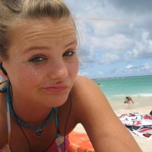 Profile Picture of Olivia Duncan (@olivesmaggots) on Myspace