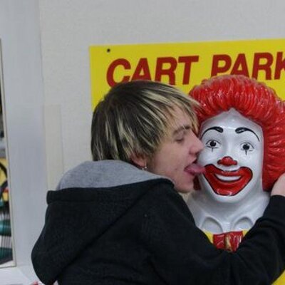 Profile Picture of Joseph Cresswell (@Joseph_435) on Twitter