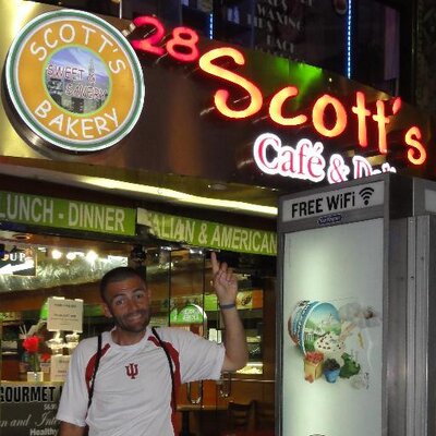 Profile Picture of Scott Hanni (@howdyscott) on Twitter