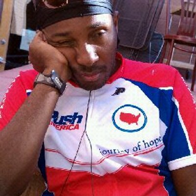 Profile Picture of Earl  Bank (@dobosu12) on Twitter