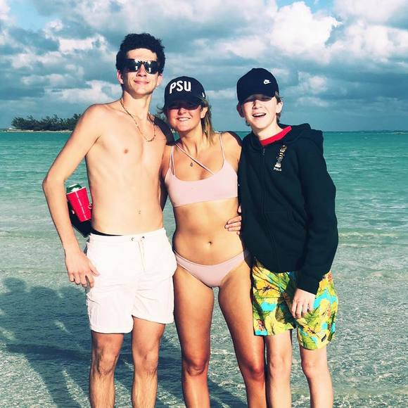 Profile Picture of Rachel Cosman (@rcosman) on Poshmark