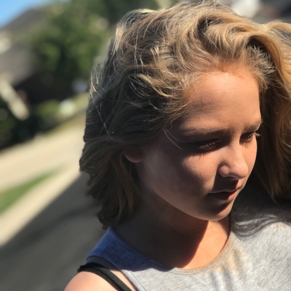 Profile Picture of Sarah Scheibelhut (@scheibelhut) on Poshmark