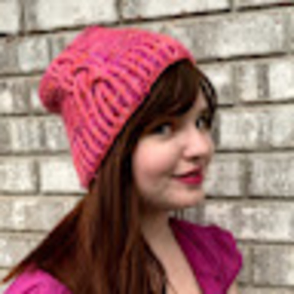 Profile Picture of Ellie Alexander-loomis (@skeinanigans) on Poshmark