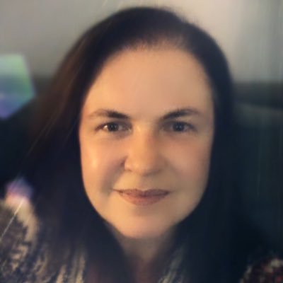 Profile Picture of Claire Henderson (@clairehenders) on Twitter