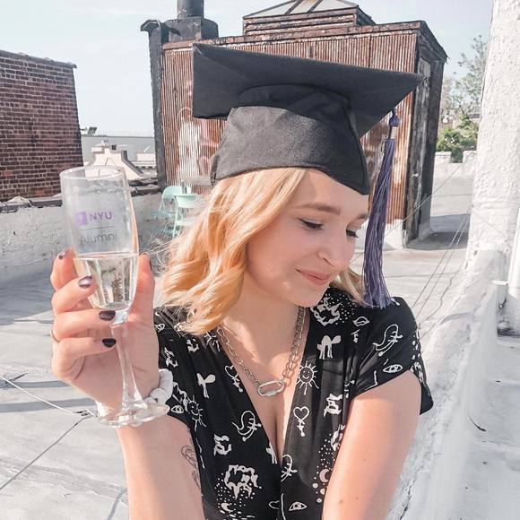 Profile Picture of Madison Daniels (@maddy1120) on Poshmark