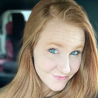 Profile Picture of Shelly Heck (@shelly_heck) on Twitter