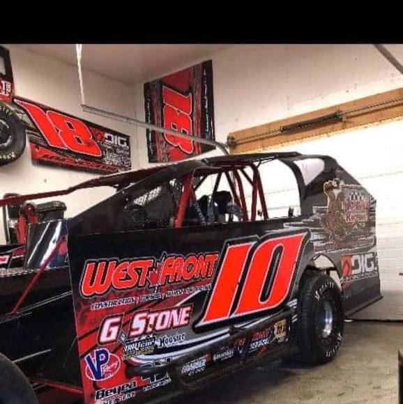 Profile Picture of Michael Delormier (@mdelormier30) on Poshmark