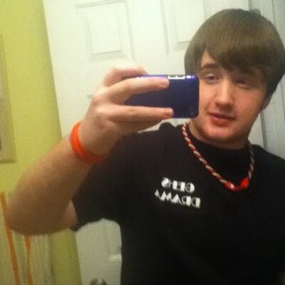 Profile Picture of Andrew Aubrey (@76_andrew) on Twitter