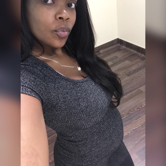 Profile Picture of Daryale Foreman (@royalremy4001) on Poshmark