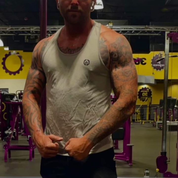 Profile Picture of Tim tanner (@timmay27) on Tiktok