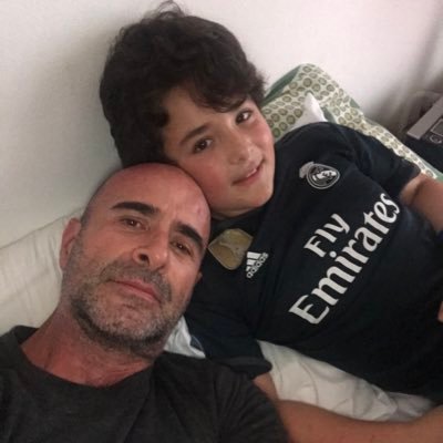 Profile Picture of Rafael Arroyo (@rafaela33470838) on Twitter